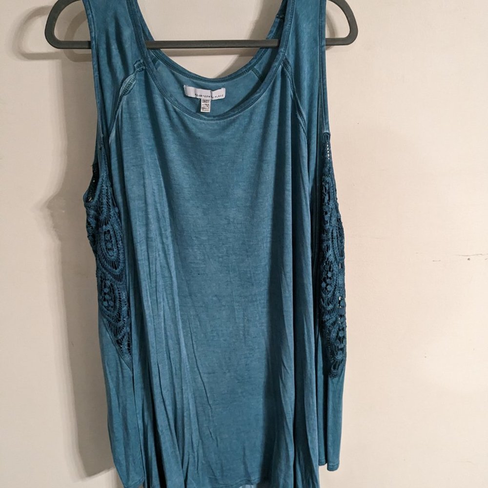2X/2T Teal Cold Shoulder Tunic with Crocheted Sleeve Inserts